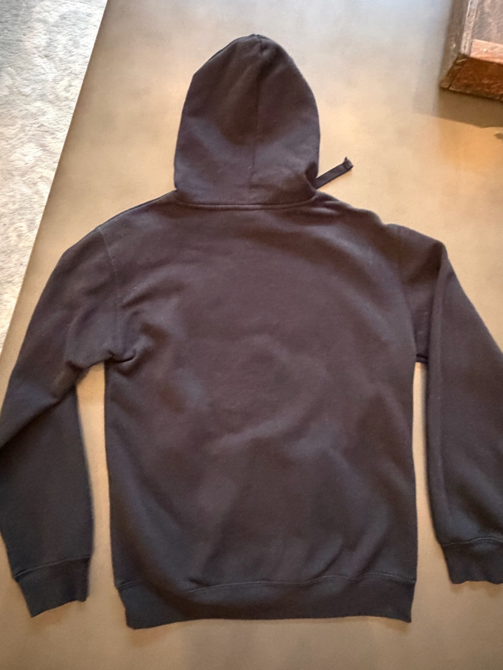 PEANUTS… SNOOPY Patch… Black Hoodie SZ Small - Picture 9 of 9